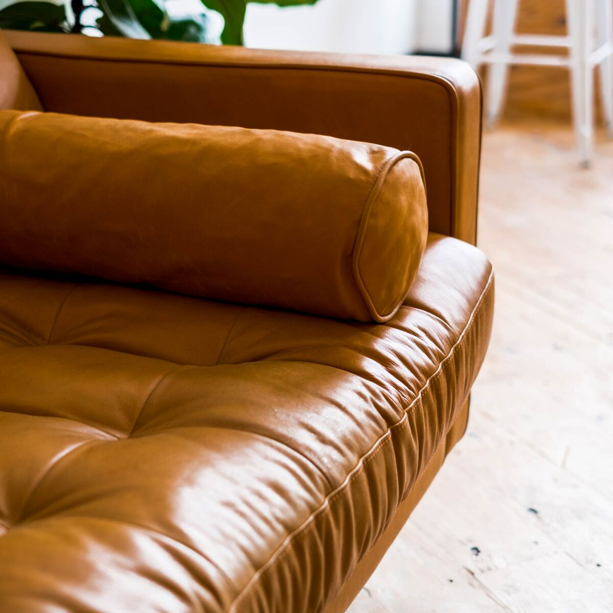 Comment nettoyer et entretenir son canapé en cuir ? 