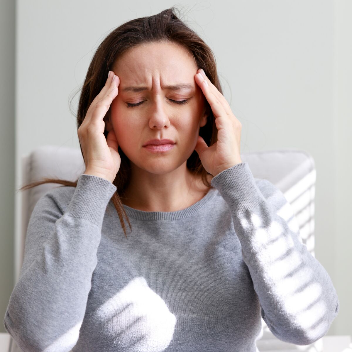 Migraine cataméniale : tout sur les migraines pendant les règles