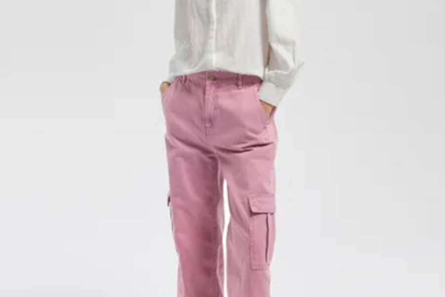 Pantalon cargo : les 15 modèles les plus tendance de la saison - Femme