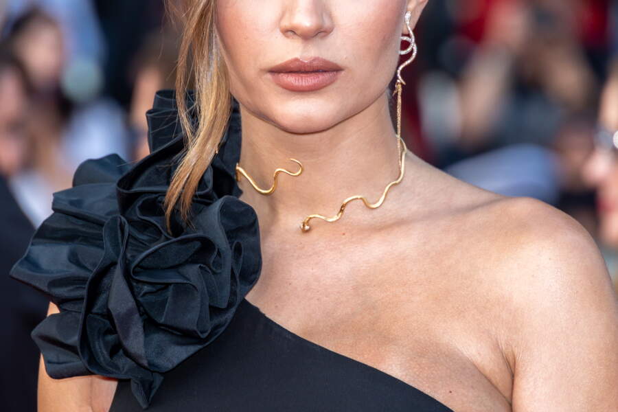 Cheveux attachés : 25 idées de coiffures tendance - Femme Actuelle