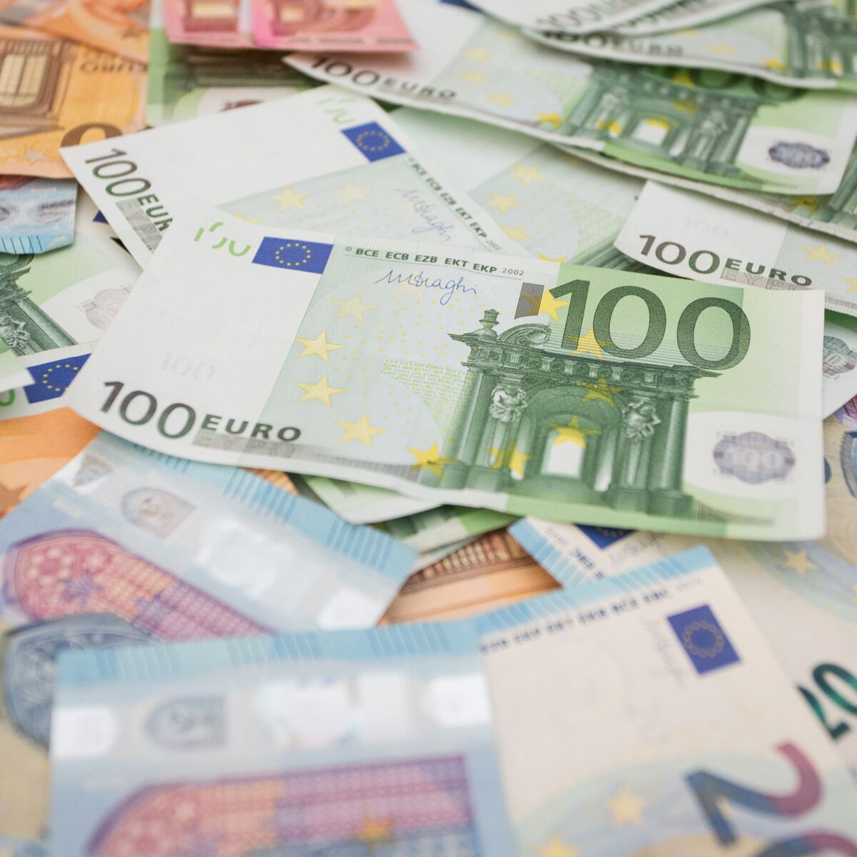 Économie. Quels motifs sur les futurs billets en euros ? Une