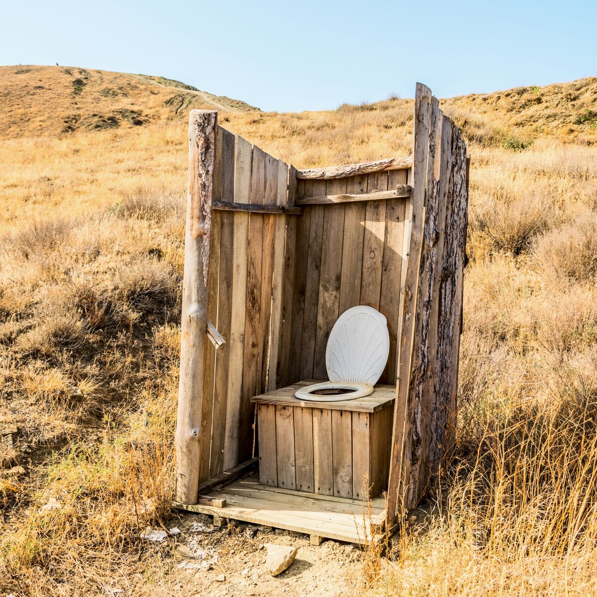 Peut-on installer des toilettes sèches en intérieur ?
