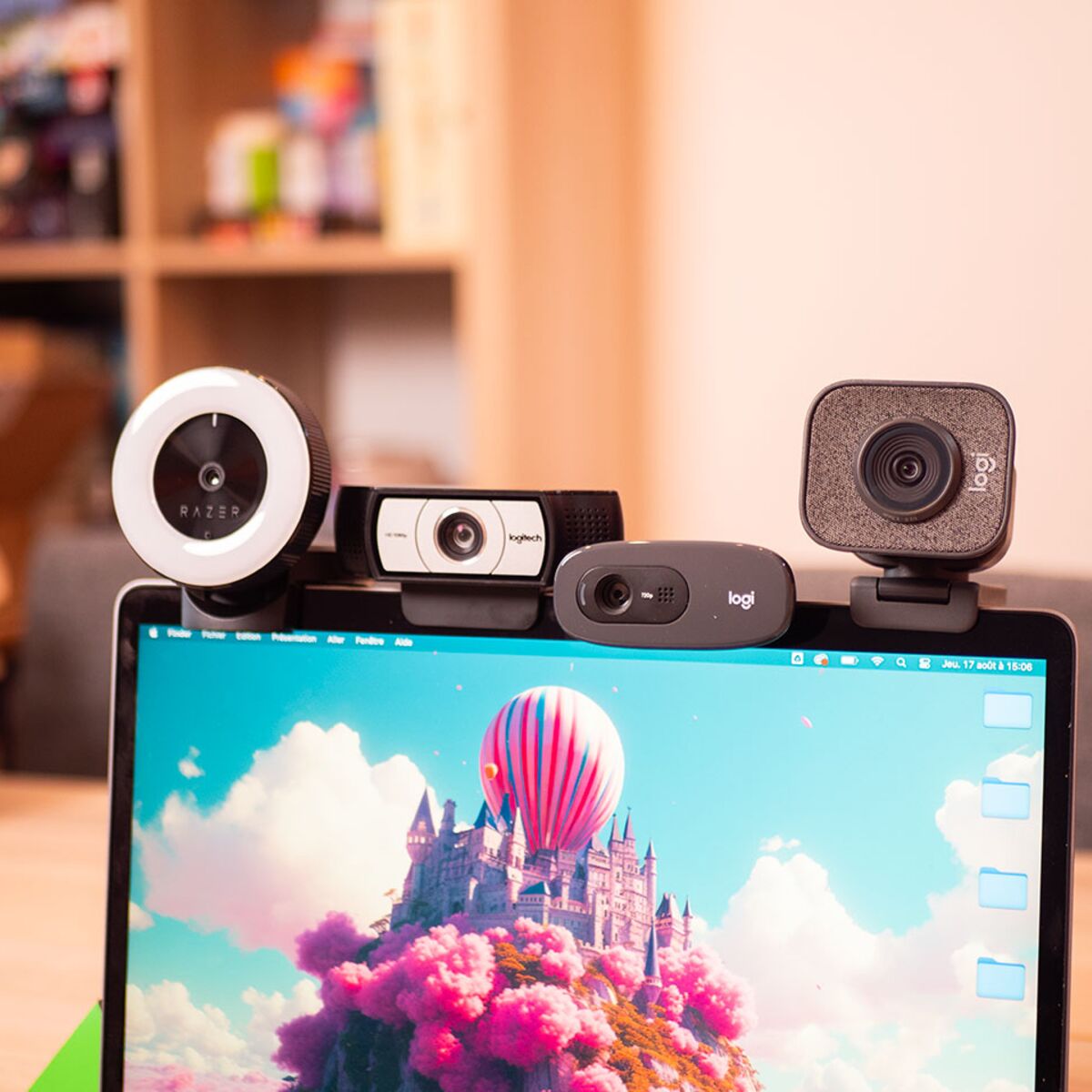 03 Ordinateur Webcam, caméra Web USB avec Pince pour Microphone/Bureau pour  vidéoconférence pour Ordinateur de Bureau(Black) : : Informatique