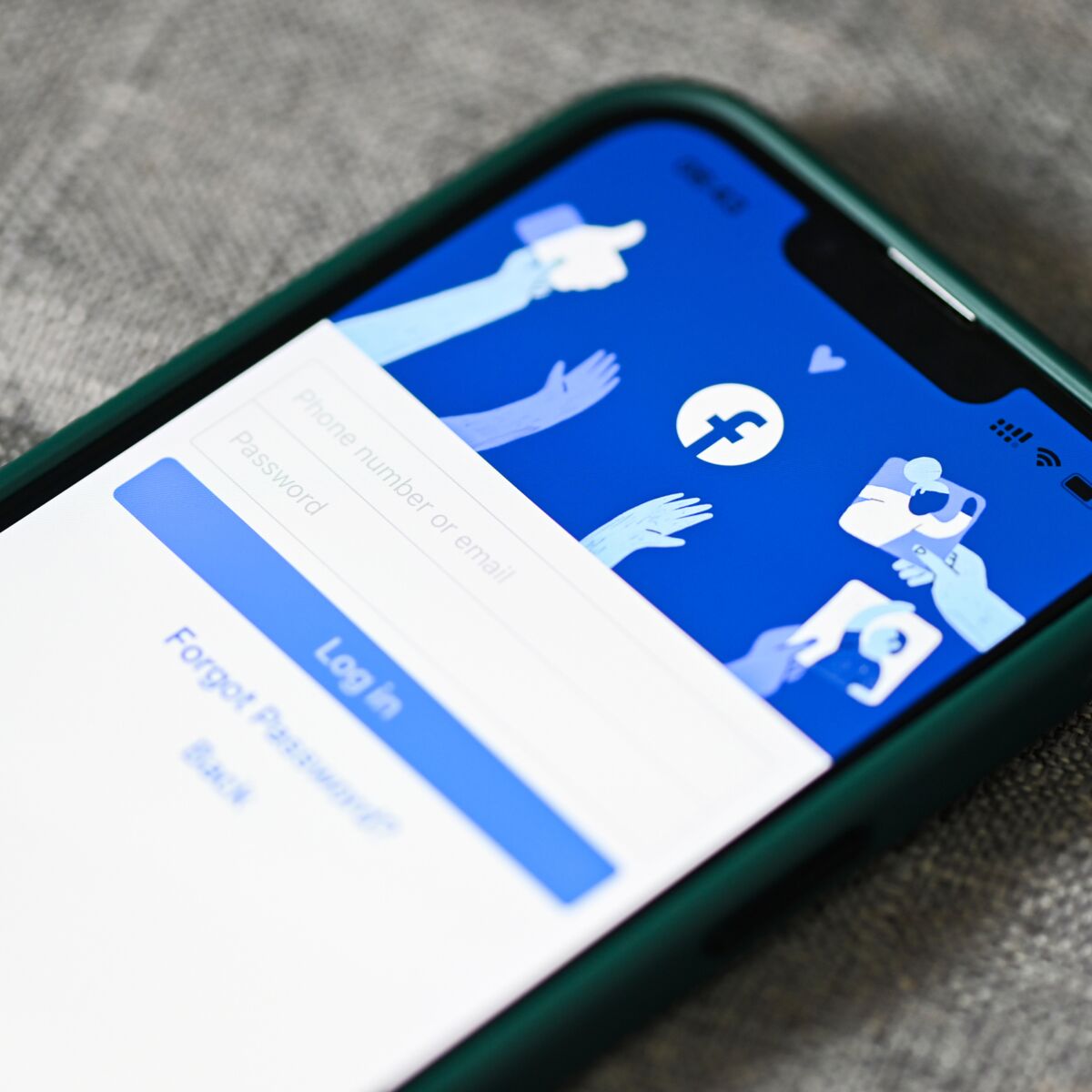 Comment supprimer son compte Facebook définitivement ?