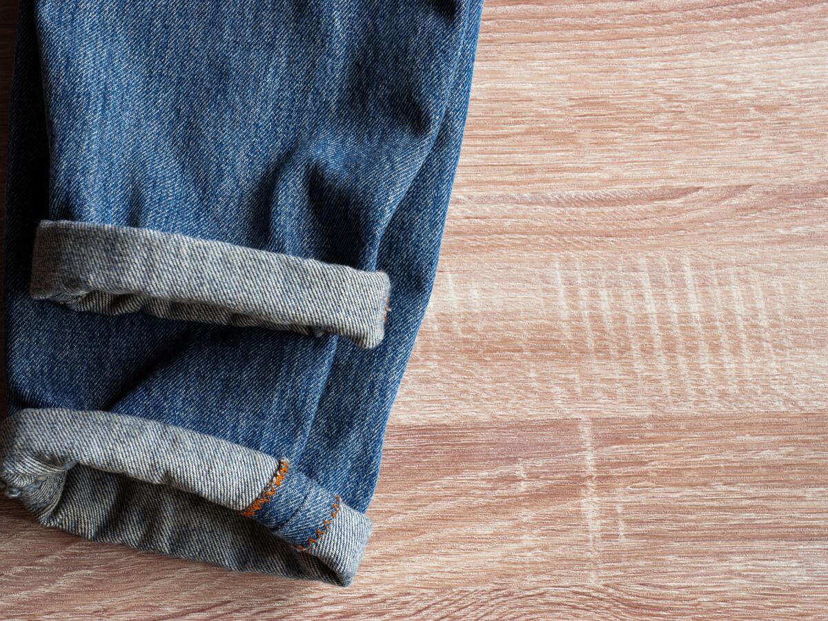 Pantalon trop long : comment ajuster l'ourlet d'un jean pour rester stylée  ? - Voici