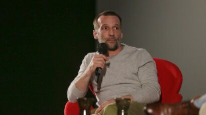 Le look très timide de Carmen, la fille de Mathieu Kassovitz au Festival du  film de Cabourg