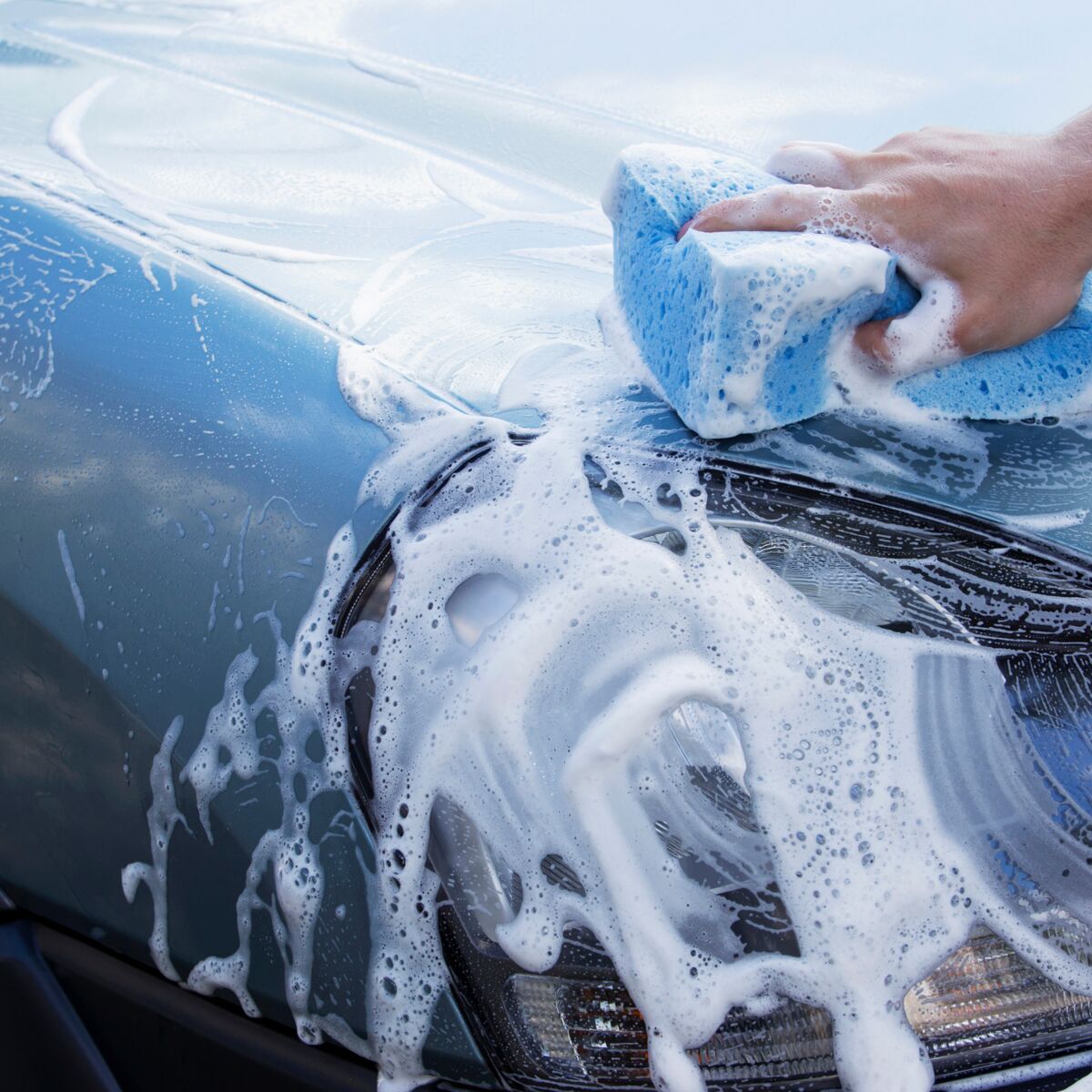 Comment enlever les mauvaises odeurs dans sa voiture ? - Wash