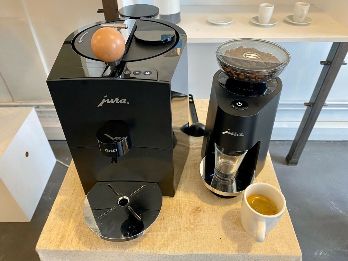 Guide pratique : Comment utiliser une machine à café JURA