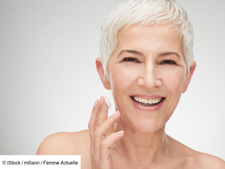Comment bien hydrater sa peau sèche à la ménopause ? Une dermatologue répond Femme Actuelle Le MAG