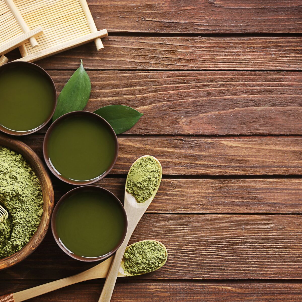 Tout savoir sur le thé sencha et ses bienfaits - Panda Tea