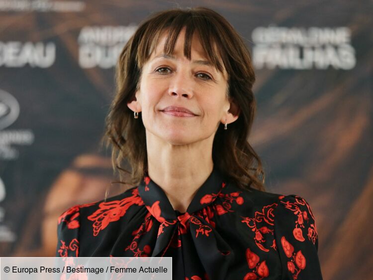 Affaire Gérard Depardieu : Sophie Marceau sort du silence et dénonce les  comportements de l'acteur dans Paris Match 