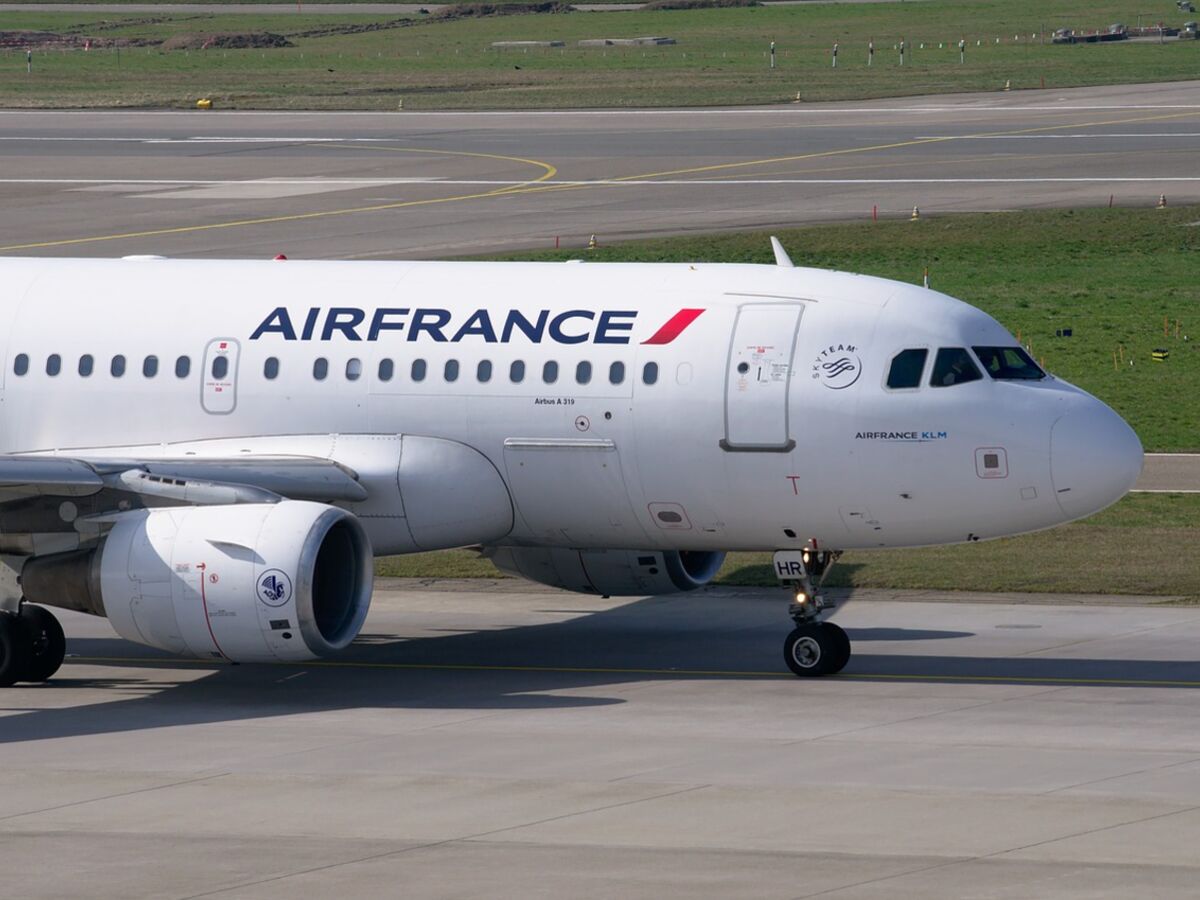 Air France : un avion dérouté à cause d'une odeur suspecte sentie par les passagers