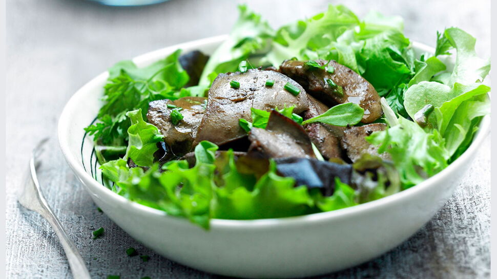 Foies de volaille marinés en salade