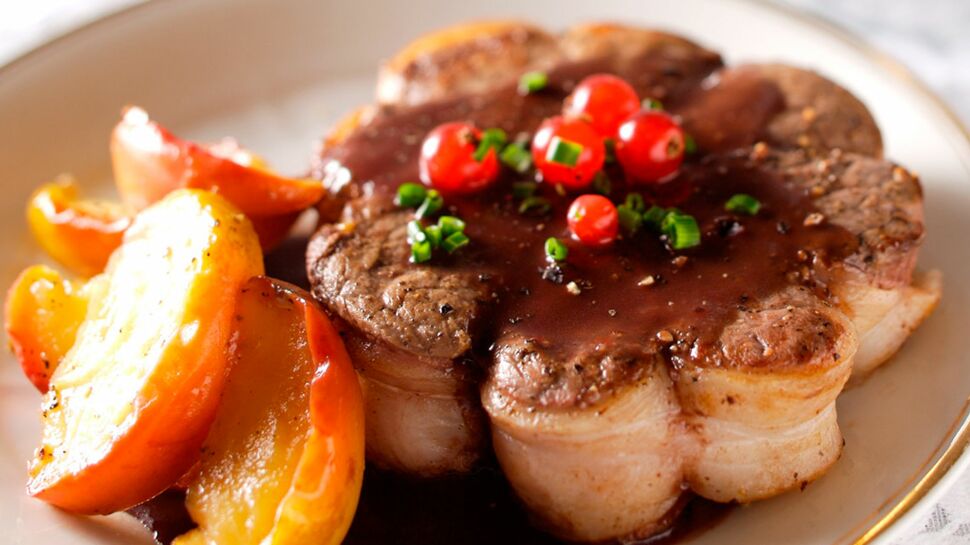 Tournedos de chevreuil à la gelée de groseilles