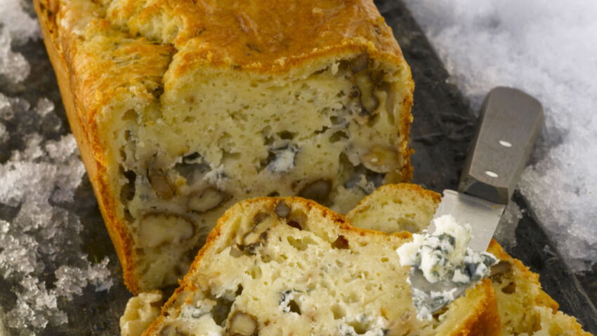 Cake Aux Noix Et Roquefort