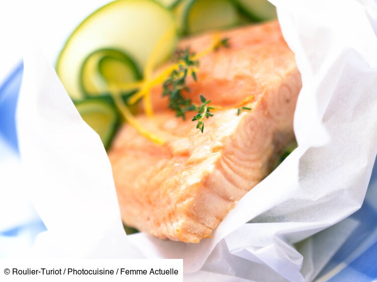 Pavé de saumon en papillote facile et rapide : découvrez les recettes