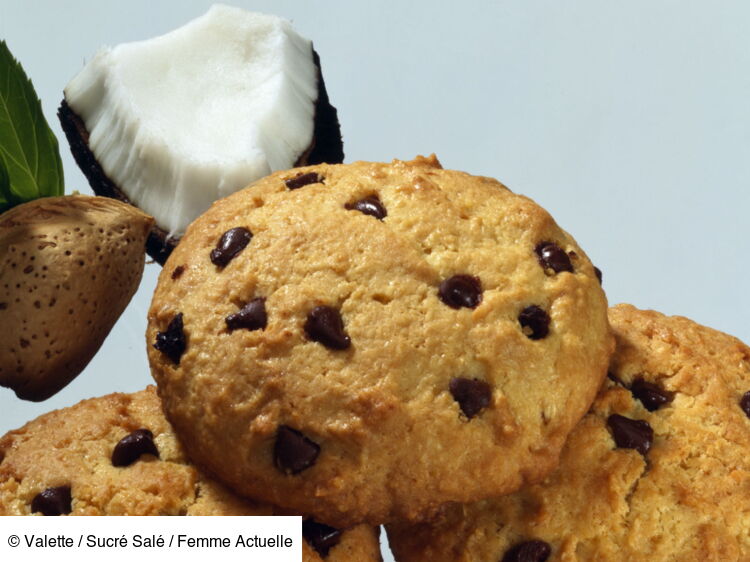 Cookies à la noix de coco et aux pépites de chocolat facile et rapide