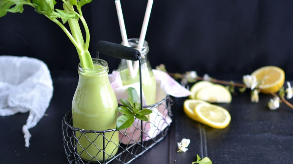 Smoothie detox, pomme verte, concombre, céleri