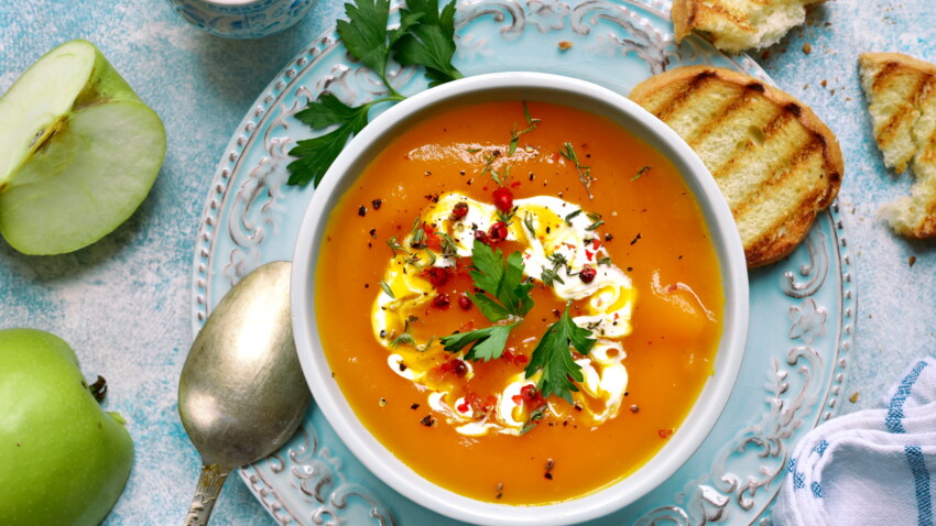 Soupe butternut pomme facile et rapide : découvrez les recettes de