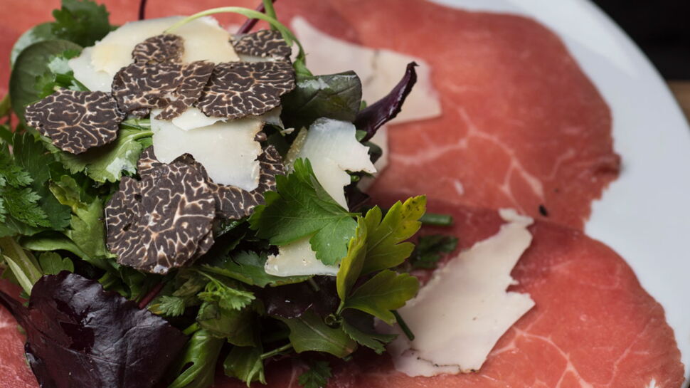 Carpaccio de bœuf à la truffe