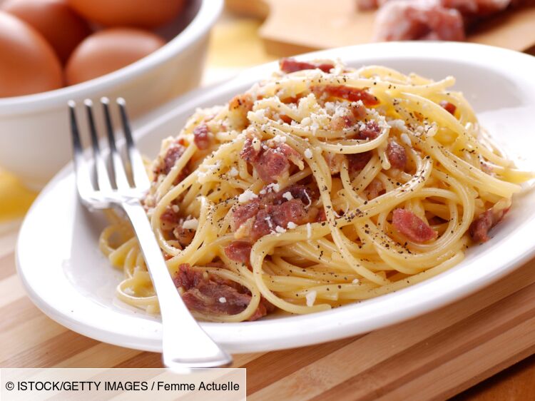 Pâte carbonara sans crème facile et rapide découvrez les recettes de cuisine de Femme Actuelle