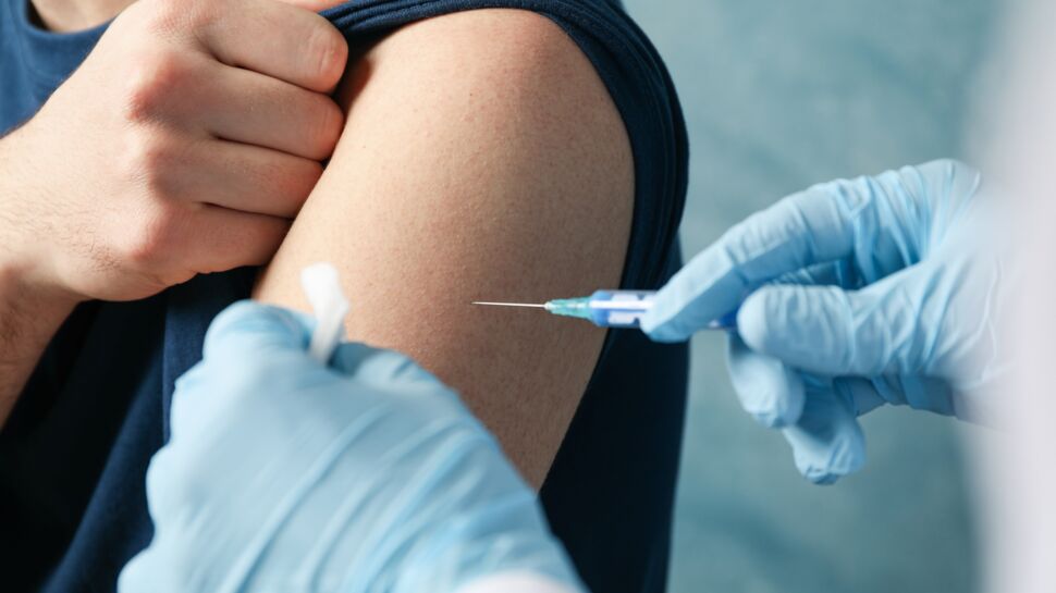 Vaccin Covid : ces médicaments pourraient réduire son efficacité selon une étude, faut-il s'inquiéter ?