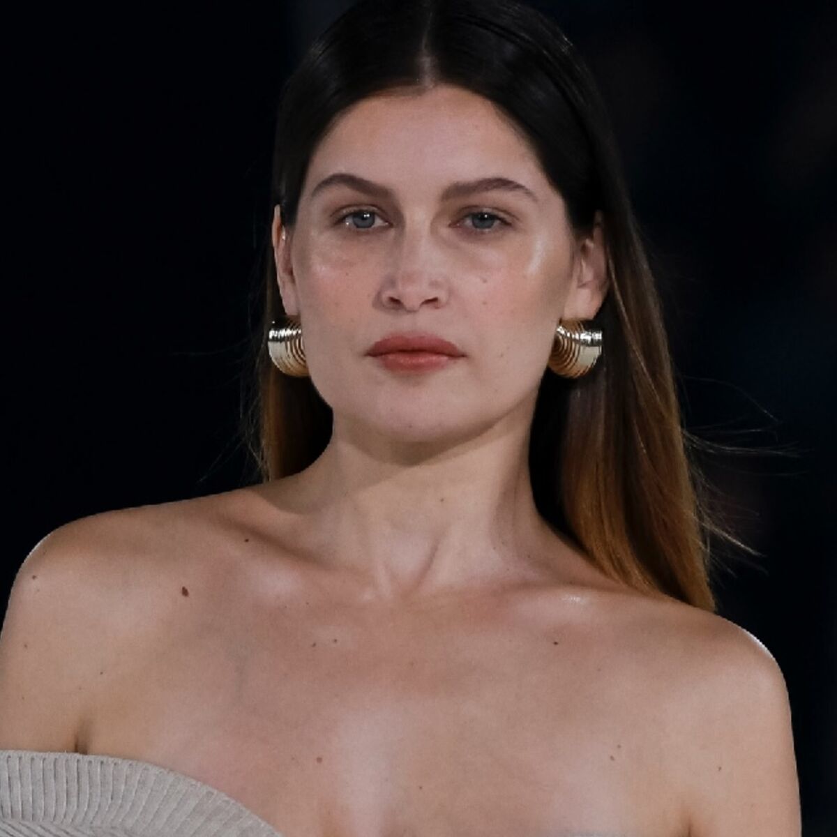 Laetitia Casta nue et sexy : ses formes dévoilées sous une robe totalement  transparente : Femme Actuelle Le MAG