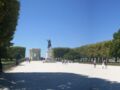 L'esplanade du Peyrou, devant l'arc de Triomphe et la statue de Louis XIV
