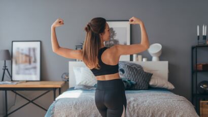 Dips : 30 jours pour travailler ses triceps et tonifier ses bras : Femme  Actuelle Le MAG