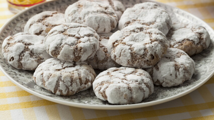 La Recette Facile Des Ghribia Noix De Coco Et Cacahuètes Rapide ...