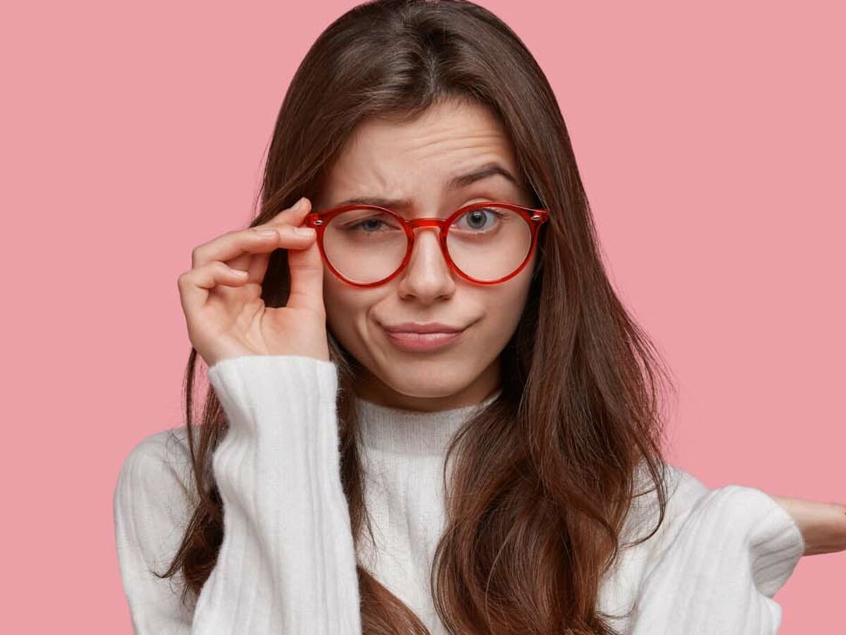 Comment enlever les rayures des lunettes Nos astuces Femme