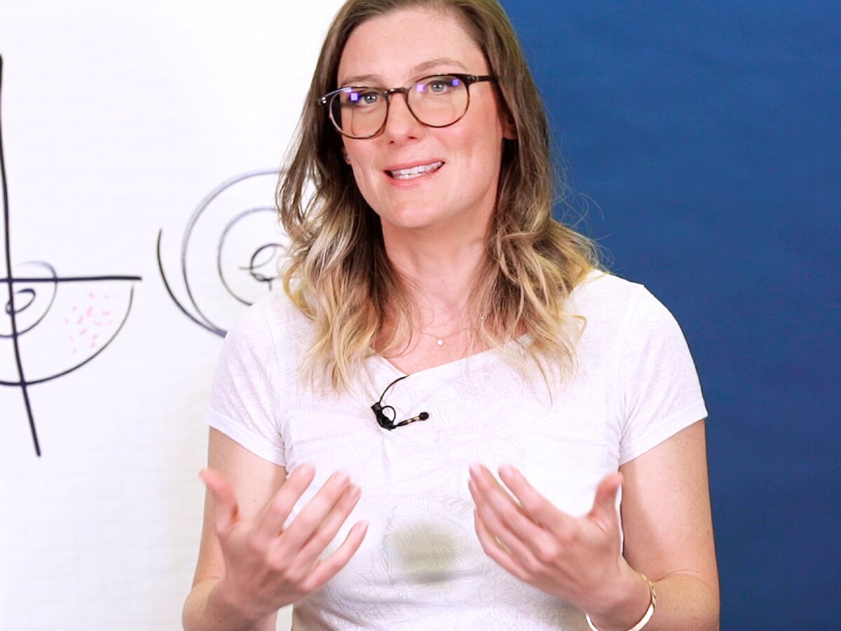 Video Autopalpation des seins : une gynécologue décrit les bons gestes à  connaître