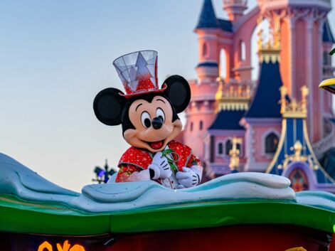 Les célébrités fêtent Noël à Disneyland Paris - PHOTOS