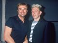 Thierry Mugler et Jean-Paul Gaultier à son défilé le 19 octobre 1990, à Paris.