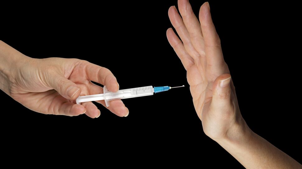 Covid-19 : vers la fin des soins gratuits pour les non-vaccinés ? Le directeur général de l’AP-HP s’interroge