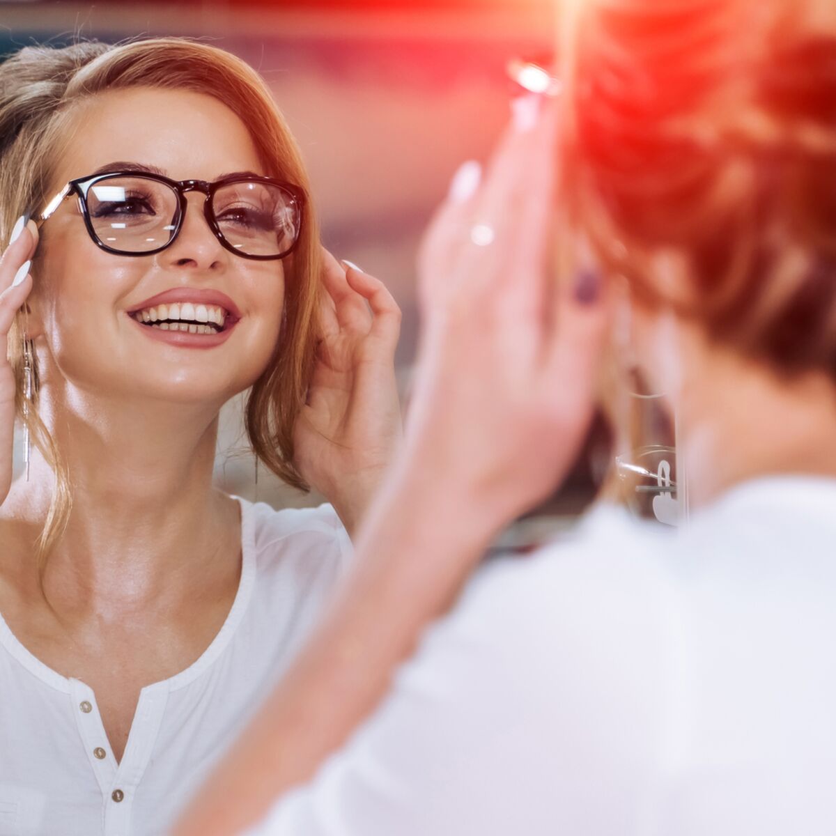 Lunettes de vue voici le modele le plus tendance du moment Femme Actuelle Le MAG