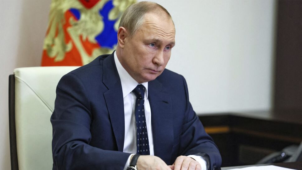 Vladimir Poutine remplacé par des sosies ? Une théorie "pas si ridicule que ça" pour Sergueï Jirnov