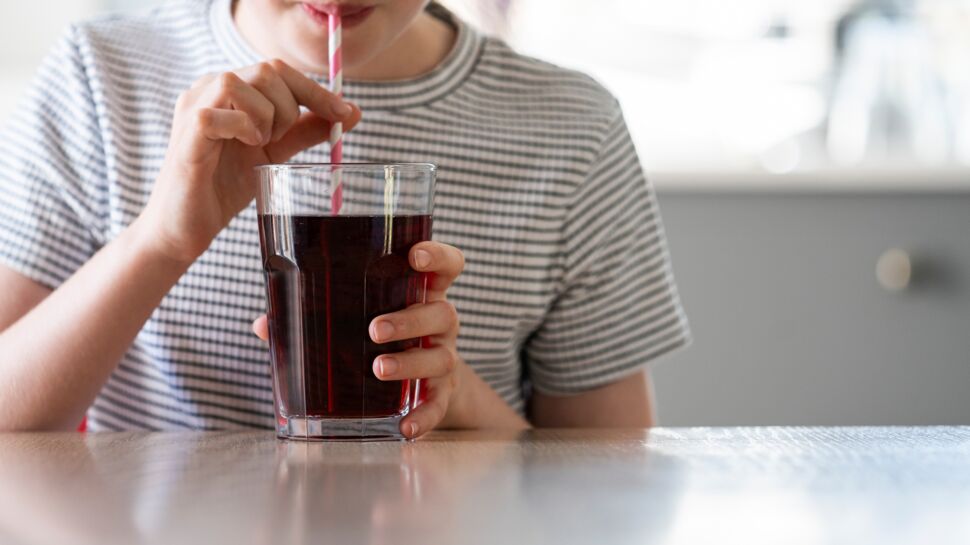 "Coca healthy" : que vaut cette boisson faite maison présentée comme une alternative saine à ce soda ?