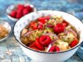 Salade healthy au quinoa, légumes et framboises