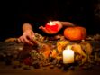 Samhain (Halloween) : 3 rituels à pratiquer lors de ce sabbat, qui marque le nouvel an des sorcières