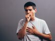 Pneumopathie d’inhalation : causes, symptômes, complications, traitement