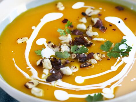 30 délicieuses recettes de soupes bien chaudes pour adorer l’hiver