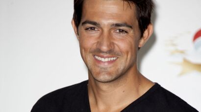 Jean Pascal Lacoste sa compagne Delphine Tellier partage un adorable cliche de leur fille Femme Actuelle Le MAG