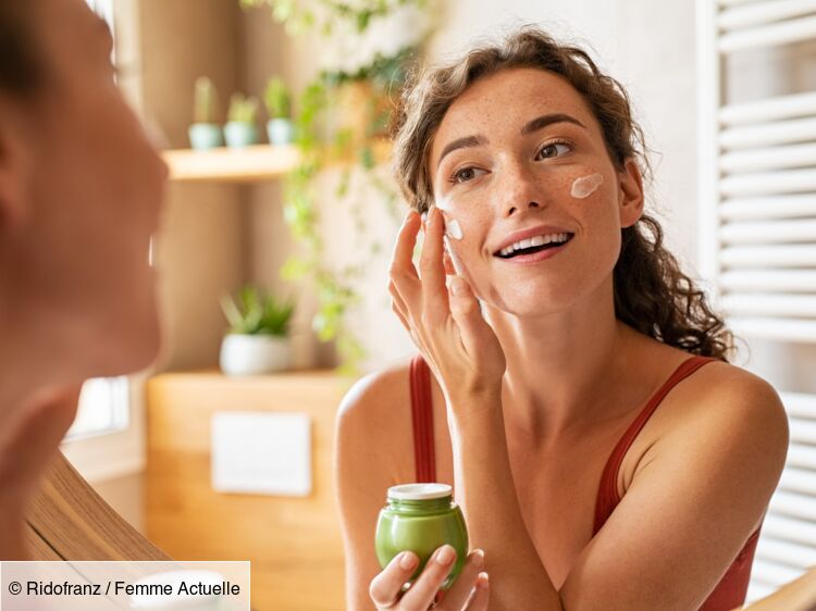 Crème, sérum, contour des yeux... Voici l'ordre à suivre pour appliquer ...