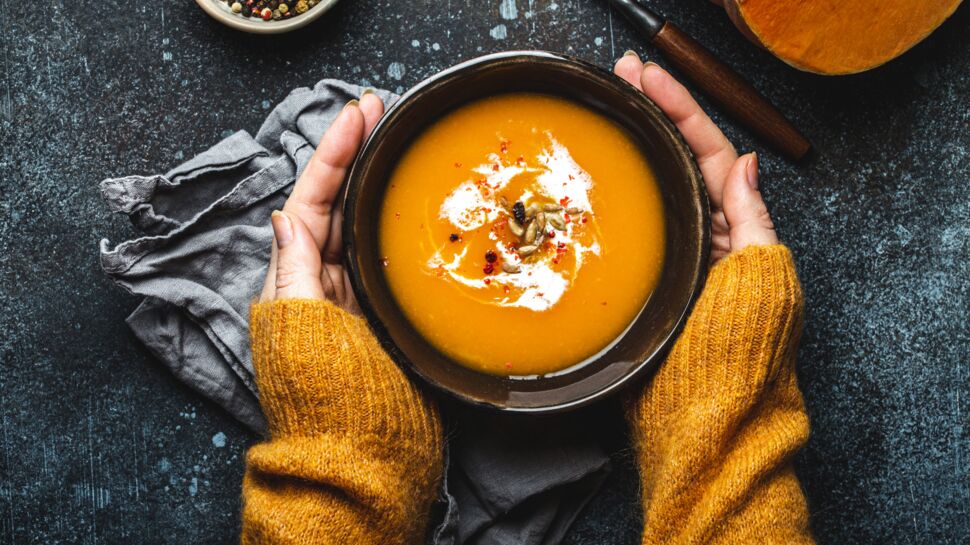 30 délicieuses recettes de soupes bien chaudes et originales pour adorer l’hiver