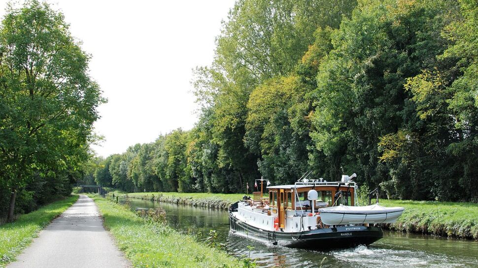 Entre la Nièvre et l’Yonne : à la découverte du canal du Nivernais en bateau