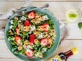 Salade de quinoa au roquefort, épinards, noix et fraises