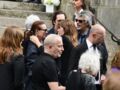 Carole Bouquet, Lou Doillon et son compagnon Stéphane Manel à la sortie des obsèques de Jane Birkin