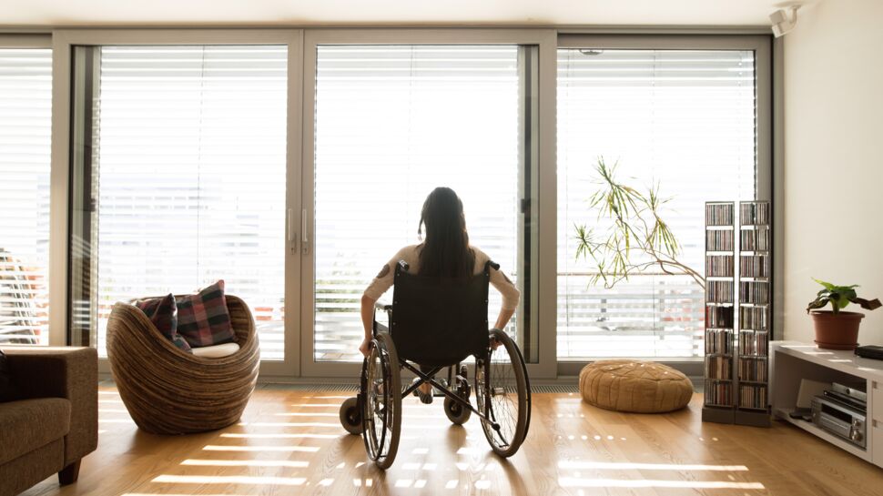 Sclérose en plaques : un traitement précoce permettrait-il de diminuer le handicap ?