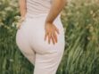 Taille haute, mom, droit, large : nos conseils pour bien choisir votre jean blanc